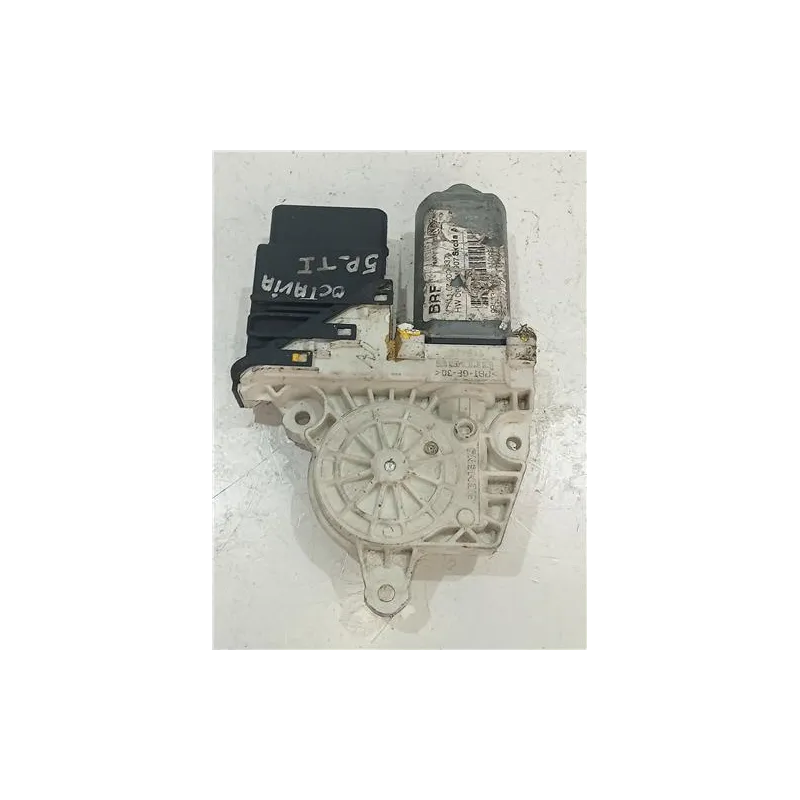 Recambio de motor elevalunas trasero izquierdo para skoda octavia berlina (1u2)(1999) referencia OEM IAM 119435  
