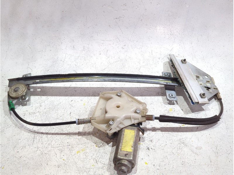 Recambio de mecanismo elevalunas delantero izquierdo para volvo v40 familiar (1995) 1.9 di referencia OEM IAM 5P 113302  