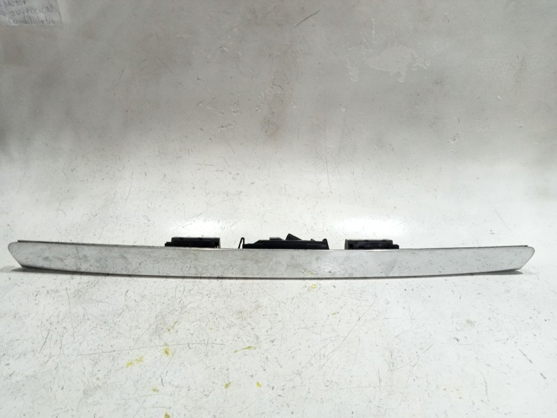 Recambio de moldura porton trasero para opel astra h (a04) 1.7 cdti (l48) referencia OEM IAM 1759  