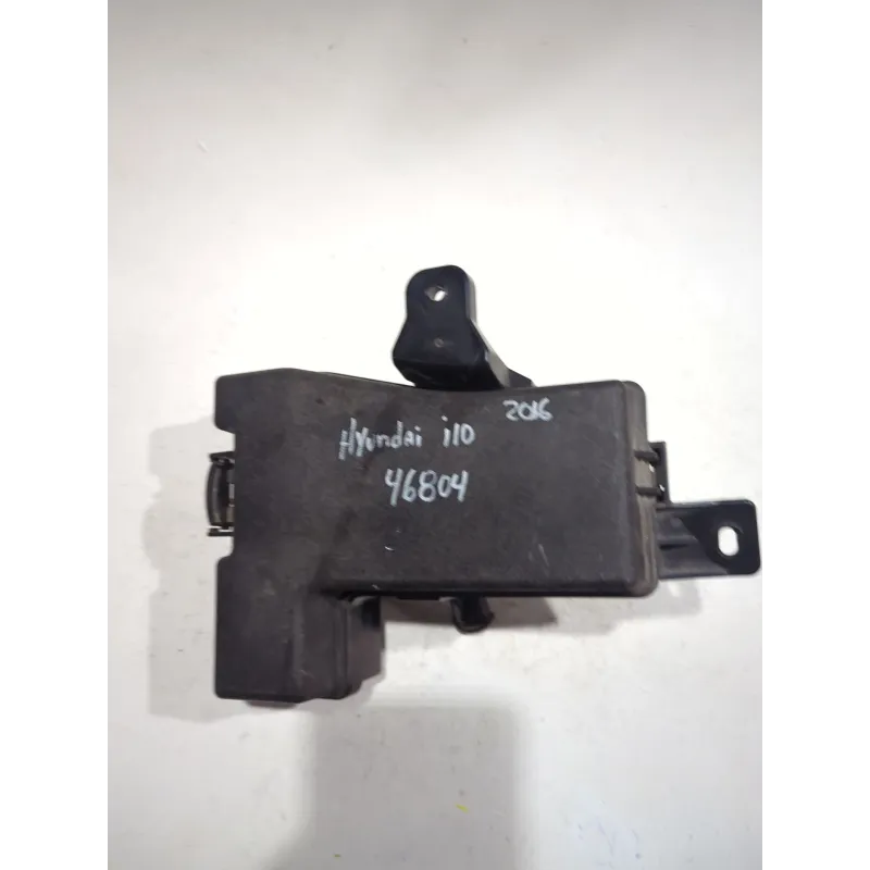Recambio de caja reles / fusibles para hyundai i10 ii (ba, ia) 1.0 referencia OEM IAM BHA5300001  