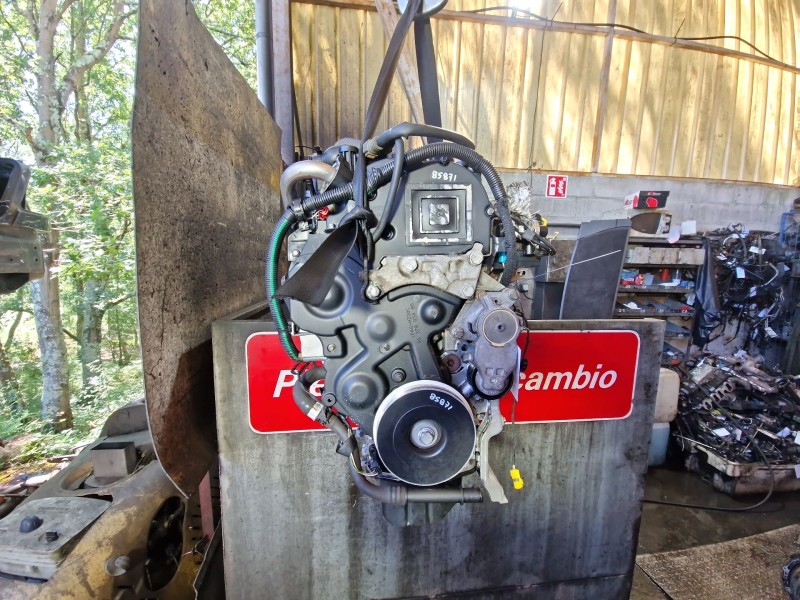 Recambio de motor completo para citroën c2 (jm_) 1.4 hdi referencia OEM IAM 8HX  