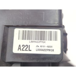 Recambio de faro delantero izquierdo para kia cee´d (jd) 1.4 crdi 90 referencia OEM IAM L009A22PMGK  