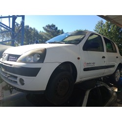 renault clio ii fase i (b/cb0)(1998) del año 2002