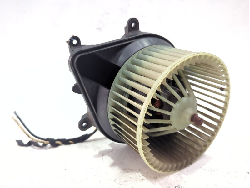 Recambio de motor calefaccion para citroën xsara berlina (1997) 1.4 i referencia OEM IAM 210681233F  