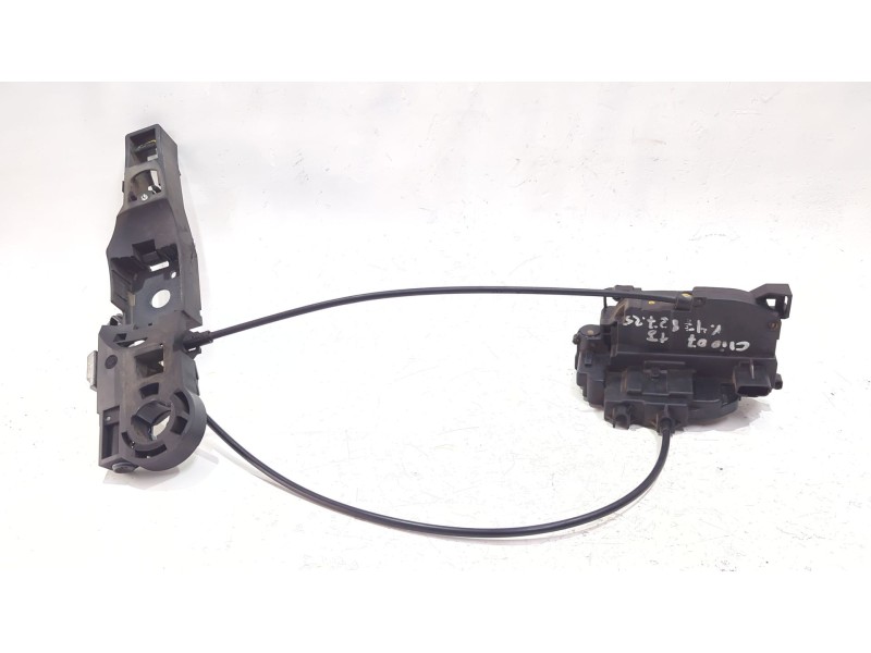 Recambio de cerradura puerta trasera izquierda para renault clio iii 1.5 dci referencia OEM IAM 300128F  