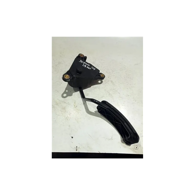 Recambio de potenciometro pedal gas para renault megane i fase 2 berlina (ba0)(1999) referencia OEM IAM 8200159647  