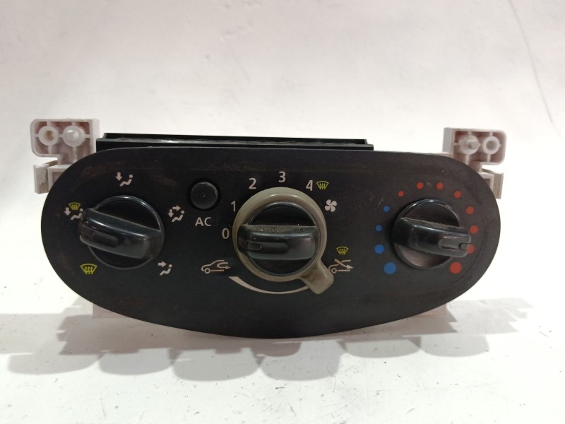 Recambio de mando climatizador para dacia duster i (2010) 1.5 dci referencia OEM IAM 10040685  