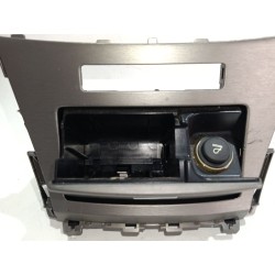 Recambio de cenicero para toyota avensis sedán (_t27_) 2.2 d-4d (adt271_) referencia OEM IAM 5880405100  