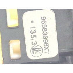 Recambio de boton cierre centralizado para peugeot partner tepee 1.6 hdi / bluehdi 75 referencia OEM IAM 96583098XT  
