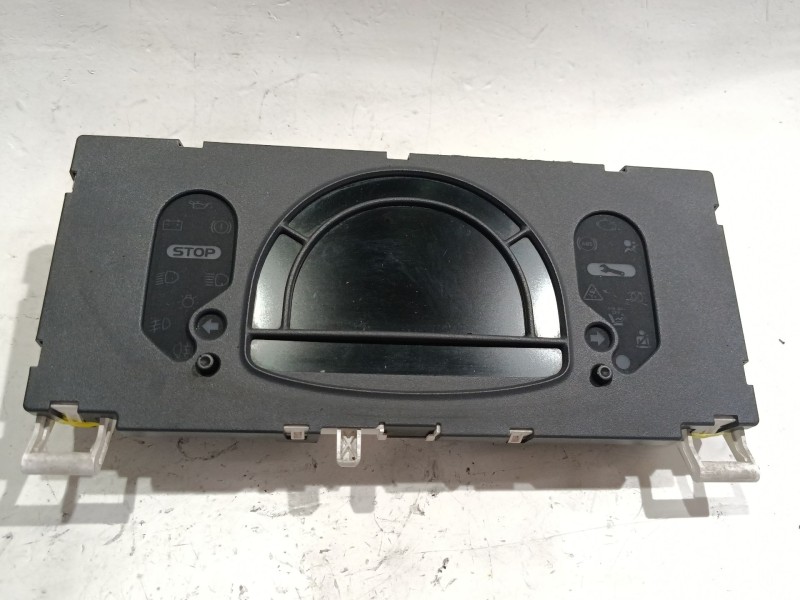 Recambio de pantalla multifuncion para renault modus i (2004) dci (fp0f, jp0f) referencia OEM IAM 216784753  