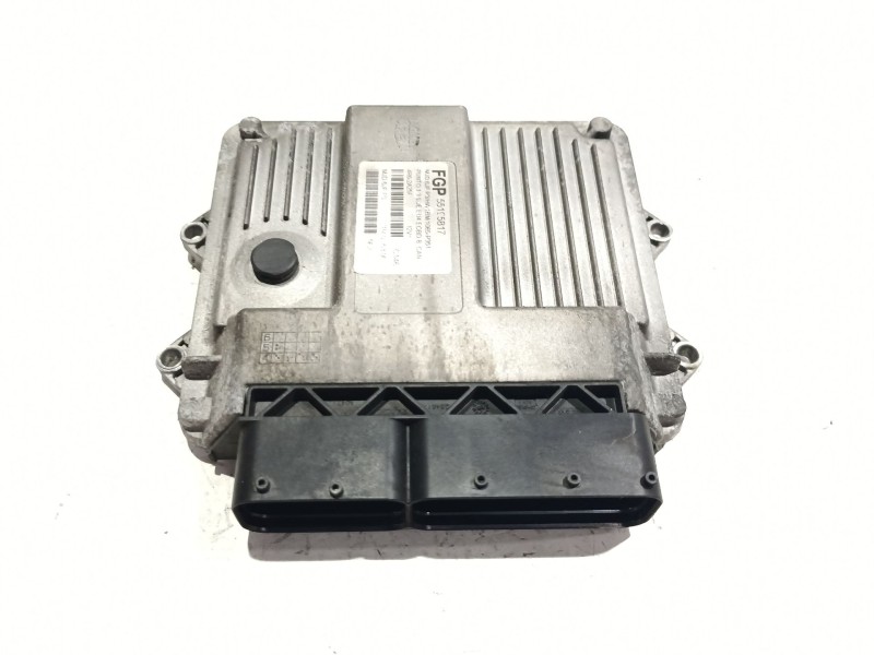 Recambio de centralita inyeccion para fiat punto (188_) 1.3 jtd 16v referencia OEM IAM 55195817  