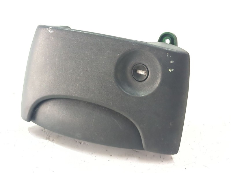 Recambio de maneta exterior lateral derecha para renault kangoo (kc0/1_) 1.5 dci referencia OEM IAM 8200042082  
