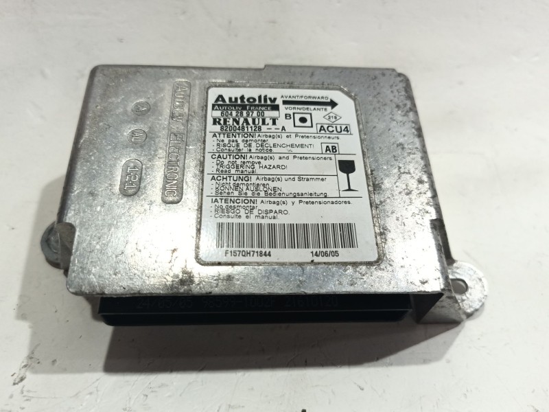 Recambio de centralita airbag para renault megane ii (bm0/1_, cm0/1_) 1.5 dci referencia OEM IAM 8200481128A  