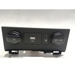 Recambio de conector usb / aux para hyundai kona (os, ose, osi) 1.0 t-gdi hybrid 48v referencia OEM IAM 2102041767  