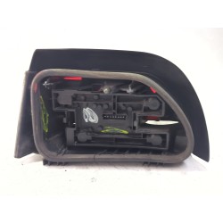 Recambio de piloto trasero derecho para renault clio i (b/c57_, 5/357_) 1.9 d referencia OEM IAM 7700827552  