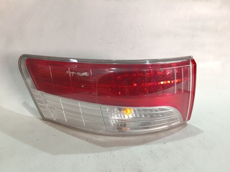 Recambio de piloto trasero izquierdo para toyota avensis sedán (_t27_) 2.2 d-4d (adt271_) referencia OEM IAM E208048  
