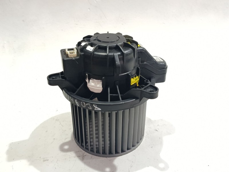 Recambio de motor calefaccion para hyundai i10 (pa)(2007) 998 referencia OEM IAM 97113B90002202190121  