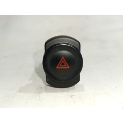 Recambio de boton emergencia para dacia duster i (2010) 1.5 dci referencia OEM IAM 6022324  