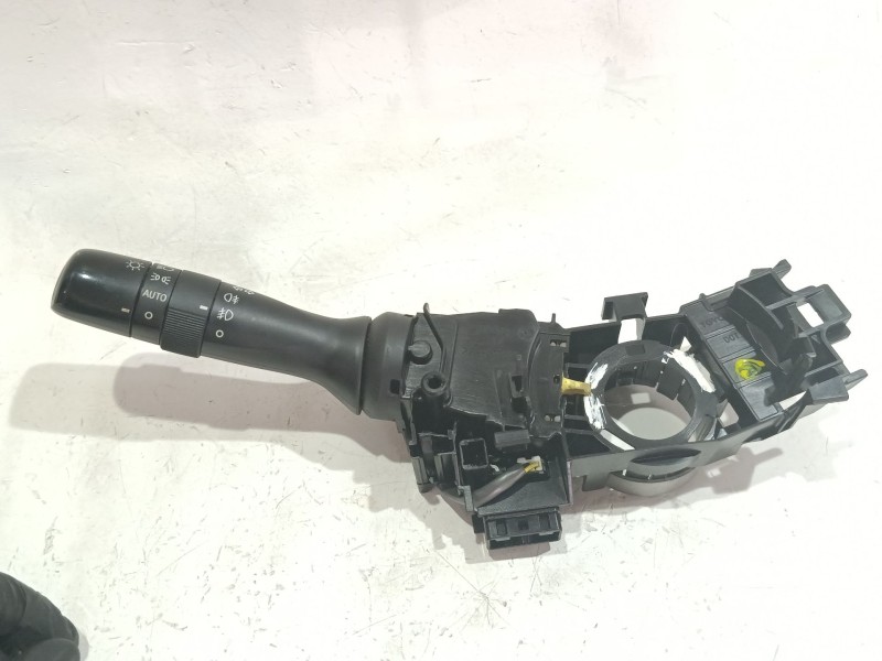 Recambio de mando intermitentes para peugeot 508 i (8d_) 2.0 hdi referencia OEM IAM 17F373  