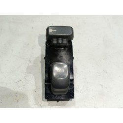 Recambio de mando elevalunas delantero izquierdo para volvo v40 familiar (1995) 1.9 di referencia OEM IAM 30638702  