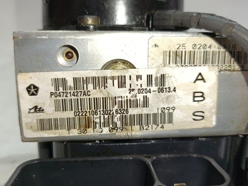 Recambio de nucleo abs para chrysler voyager iv (rg, rs) 2.5 crd referencia OEM IAM 4686702AAC  