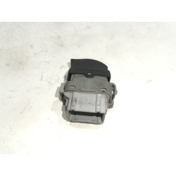 Recambio de mando elevalunas para renault scenic ii (jm)(2003) 1.5 dci (jm0f) referencia OEM IAM 2808202  