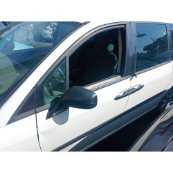 peugeot 807 (eb_) del año 2004