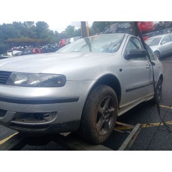 seat toledo (1m2)(03.1999) del año 2000