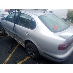 seat toledo (1m2)(03.1999) del año 2000
