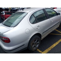 seat toledo (1m2)(03.1999) del año 2000