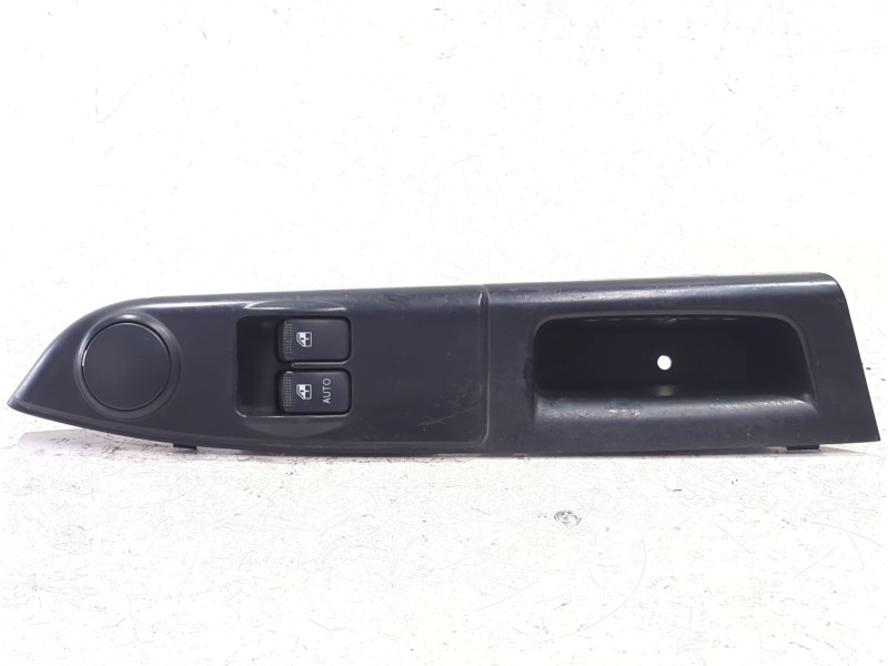 Recambio de mando elevalunas trasero izquierdo para hyundai getz (tb) 1.1 referencia OEM IAM 935701C210  