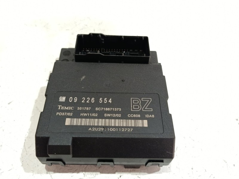 Recambio de modulo electronico para opel vectra b caravan (1996) 1.7 td referencia OEM IAM 09226554  