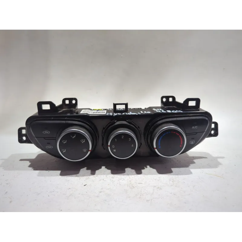 Recambio de mando climatizador para hyundai i10 ii (ba, ia) 1.0 referencia OEM IAM C329QADDA  