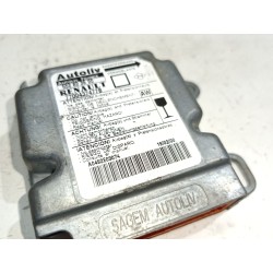 Recambio de centralita airbag para renault megane ii (bm0/1_, cm0/1_) 1.5 dci referencia OEM IAM 7700437477B  