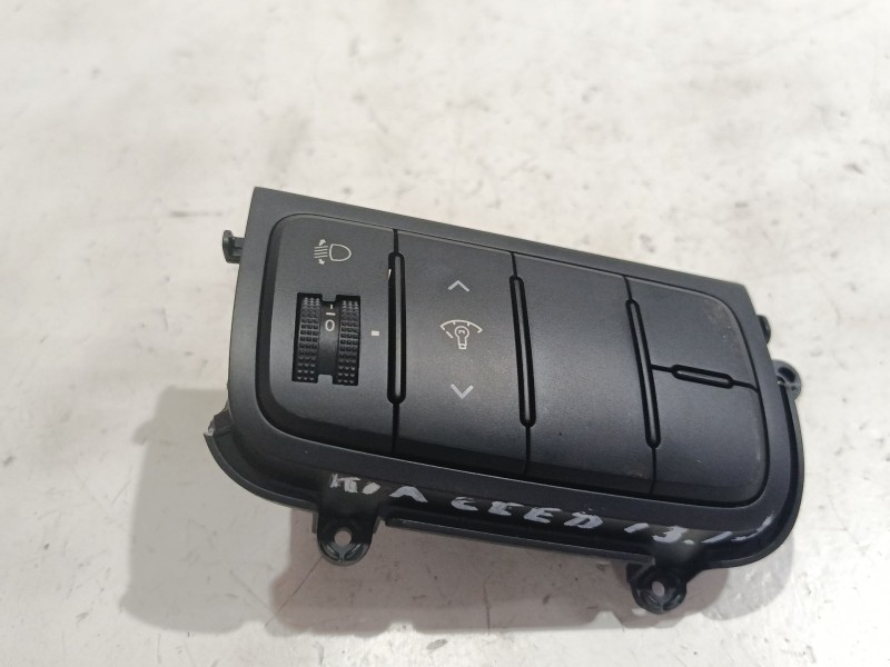Recambio de mando multifuncion para kia cee´d (jd) 1.4 crdi 90 referencia OEM IAM 93300A2100WK  