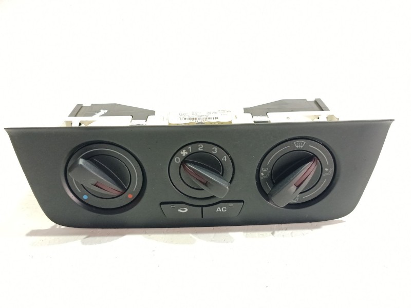 Recambio de mando climatizador para seat ibiza iv sc (6j1, 6p5) 1.2 tdi referencia OEM IAM 6J0820045A  