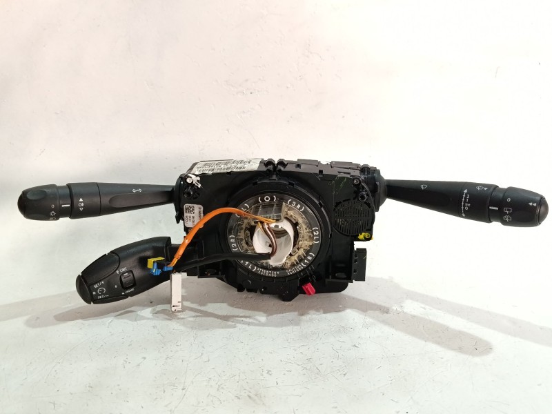 Recambio de mando multifuncion para peugeot 208 1.6 hdi referencia OEM IAM E10602970  