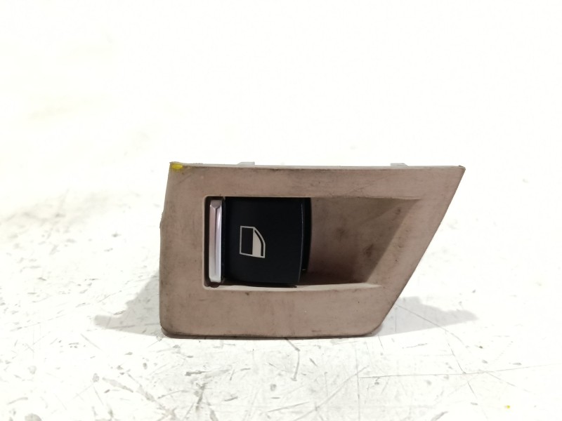Recambio de mando elevalunas para bmw 5 (f10) 520 d referencia OEM IAM 916352701  