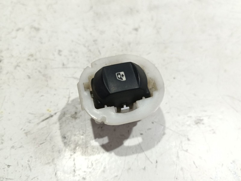 Recambio de mando elevalunas para renault megane ii (bm0/1_, cm0/1_) 1.5 dci referencia OEM IAM 156018100  