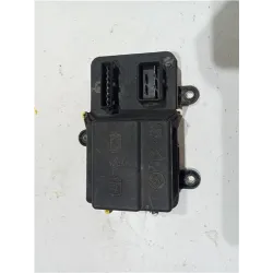 Recambio de caja reles para fiat i punto (176) berlina (1997) 1.1 55 sole [1,1 ltr. - 40 kw] referencia OEM IAM 7738673 BENZINA 