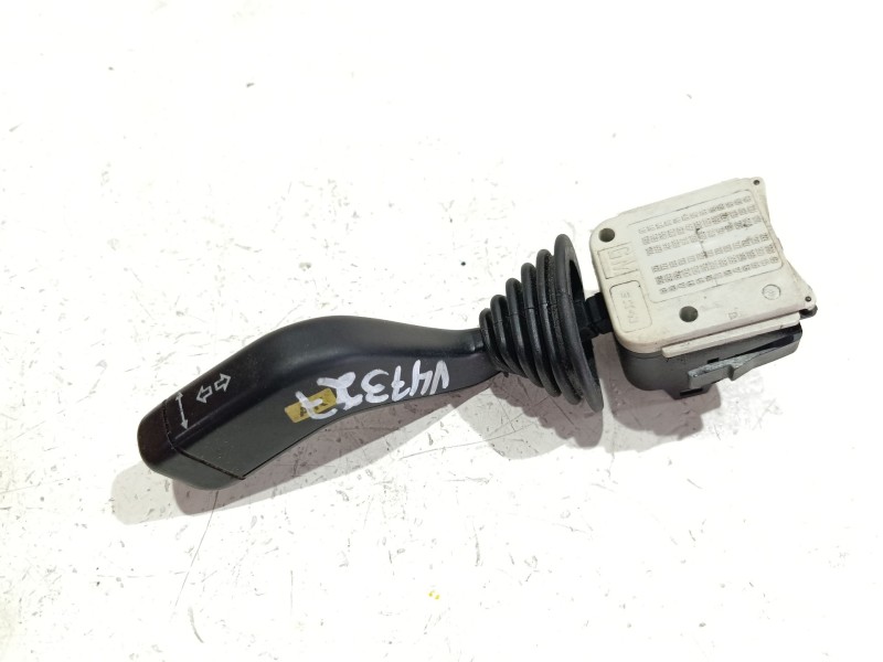 Recambio de mando intermitentes para opel vectra b (j96) 2.0 dti 16v (f19) referencia OEM IAM 24885  