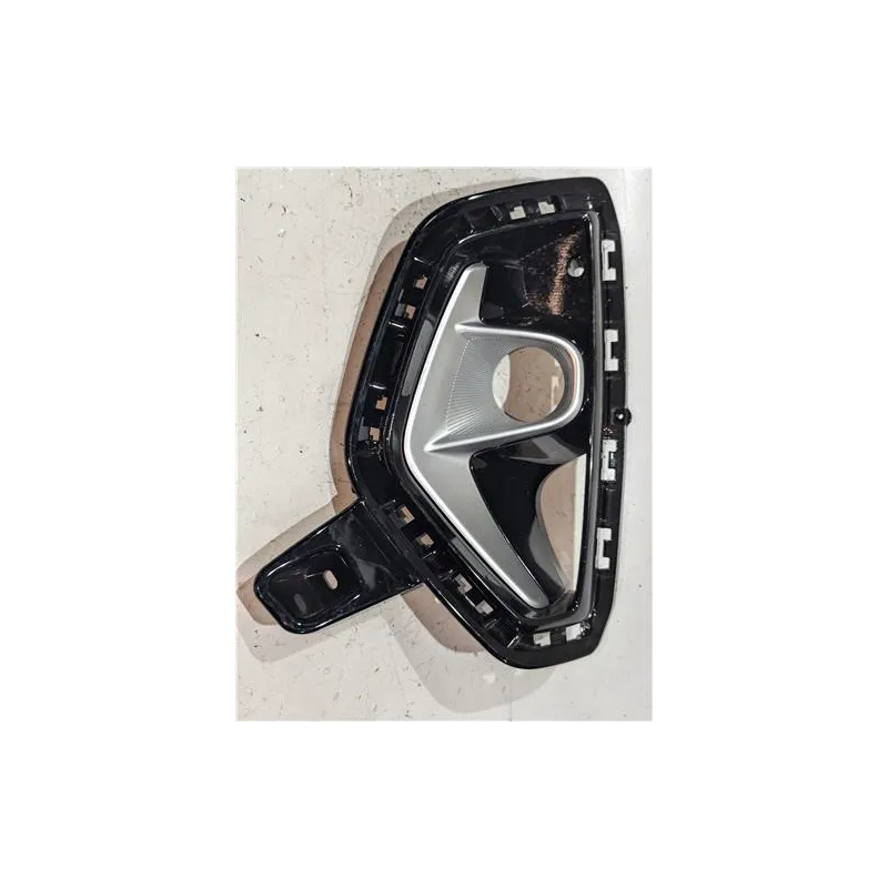 Recambio de moldura paragolpes delantero izquierdo para kia stonic (ybcuv)(2017) referencia OEM IAM 86523H8HA0  