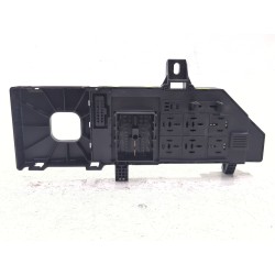 Recambio de caja reles / fusibles para opel vectra c gts (z02) 1.9 cdti (f68) referencia OEM IAM 13181984  