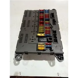Recambio de caja fusibles/rele para land rover freelander (ln)(08.2002) referencia OEM IAM YQE102930  