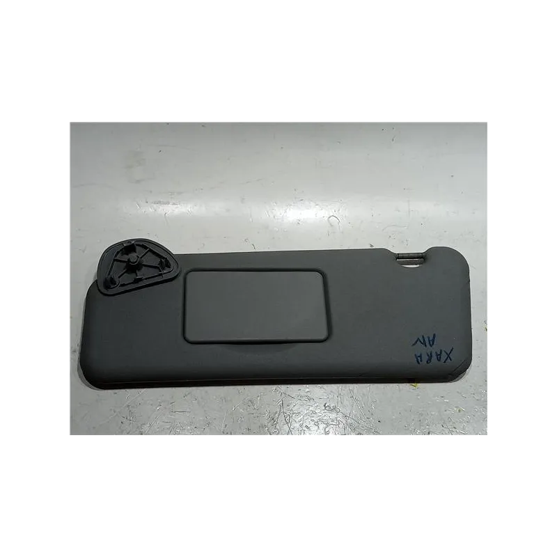 Recambio de parasol izquierdo para citroën xsara berlina (1997) 1.9 td referencia OEM IAM PARASOL IZQUIERDO  