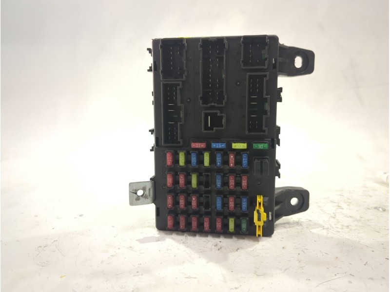 Recambio de caja reles / fusibles para hyundai getz (tb)(2002) 1.5 crdi referencia OEM IAM 911981C010  