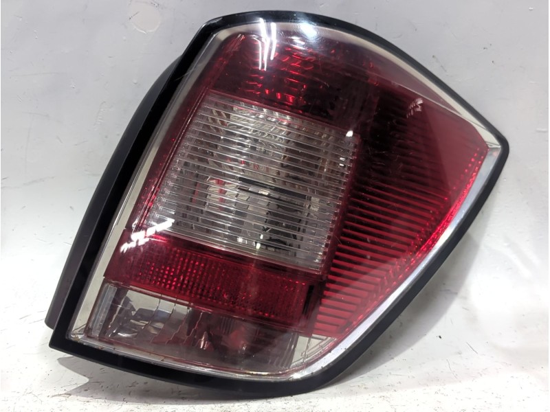 Recambio de piloto trasero derecho para opel astra h (a04) 1.7 cdti (l48) referencia OEM IAM 417202  