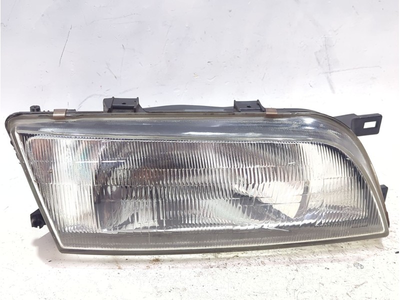 Recambio de faro delantero derecho para nissan almera i hatchback (n15) 2.0 d referencia OEM IAM   
