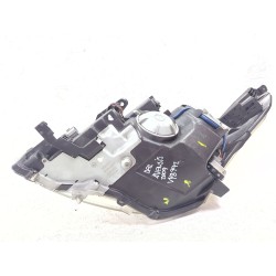 Recambio de faro derecho para toyota avensis sedán (_t27_) 2.2 d-4d (adt271_) referencia OEM IAM 8112605310  