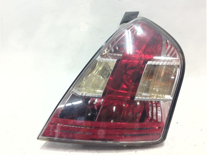 Recambio de piloto trasero derecho para fiat stilo (192_) 1.6 referencia OEM IAM 46823705  